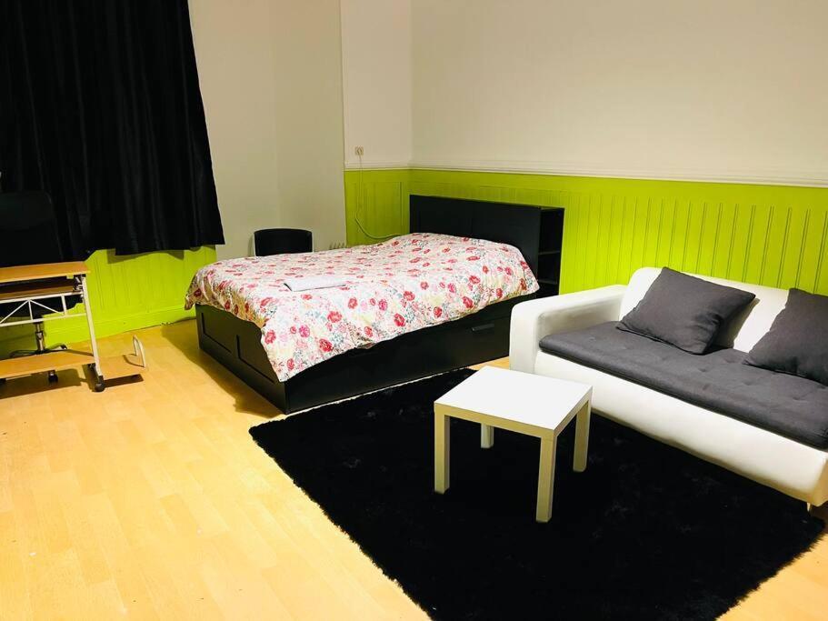 Etablissement Close Fer Me Lejlighed Liège Eksteriør billede